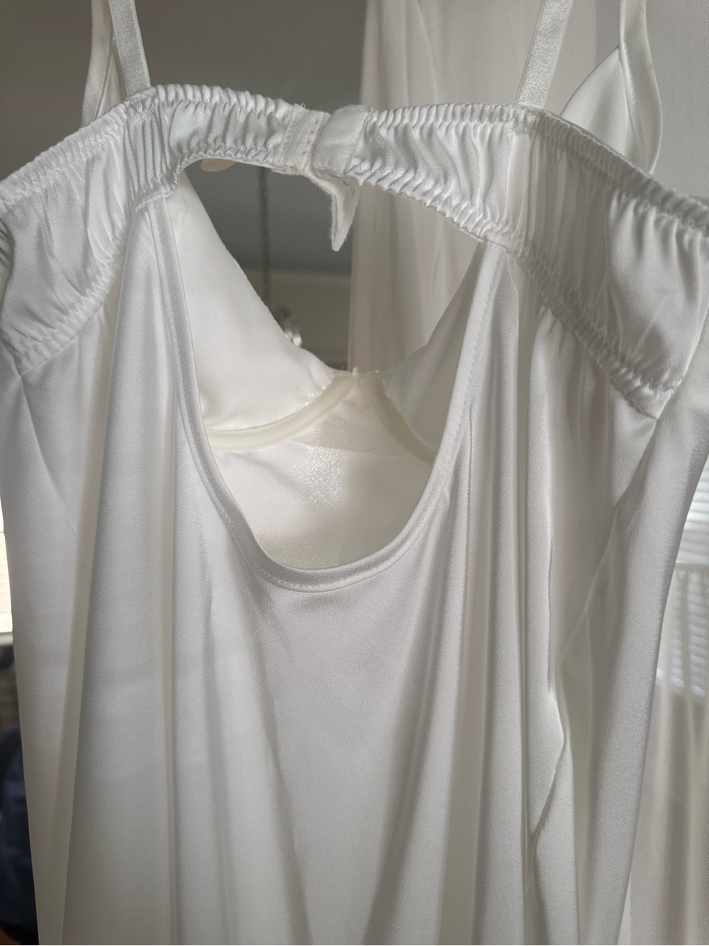 The ROBE Getting Ready Set - Wedding Robe and Slip - Picture 4 of 6